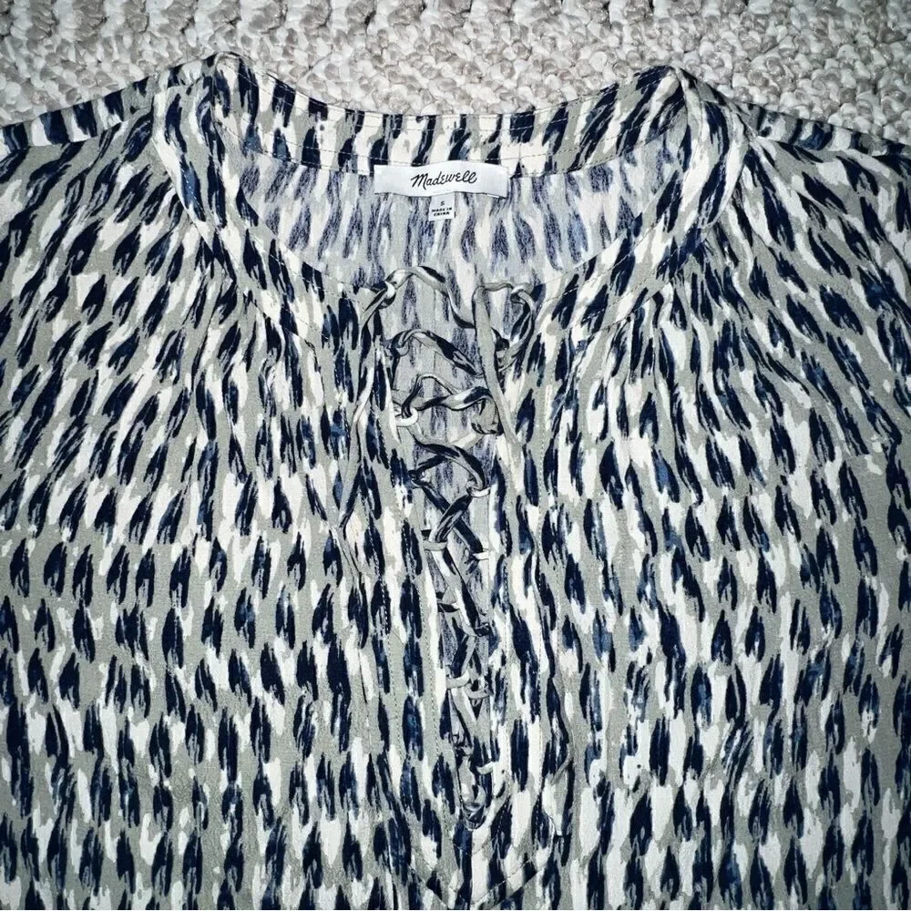 Madewell Sunpleat Lace-Up Top w/Painted Feathers - Sz S